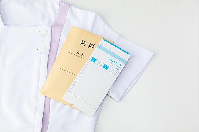 看護師の時給は実際いくら? 相場・年収構造と人事の賃金設計を解説