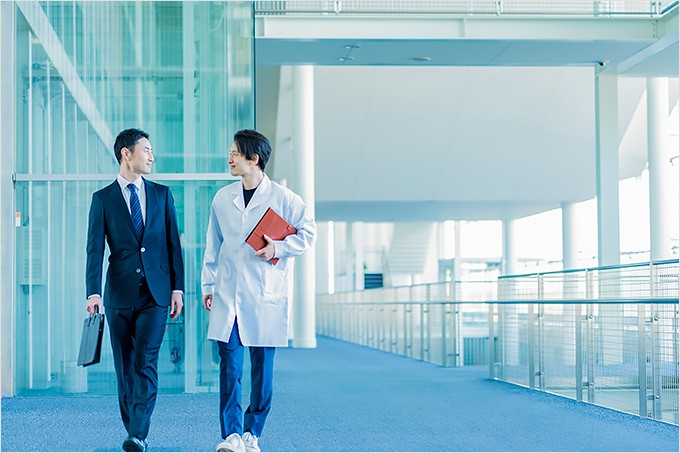 医師の働き方改革とは? 制度の概要・課題と医療機関が取るべき対応を徹底解説
