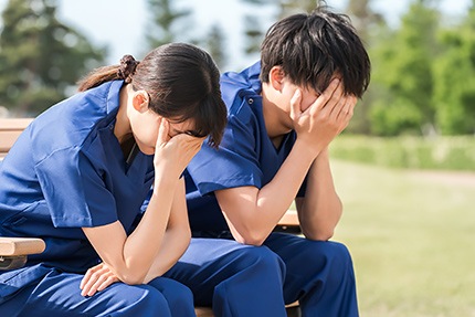 【人事担当者向け】病院の人材確保や離職防止に役立つ5つのFAQ